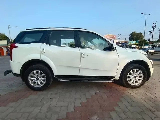 Used Mahindra XUV500 [2015-2018] W10 in Kanpur