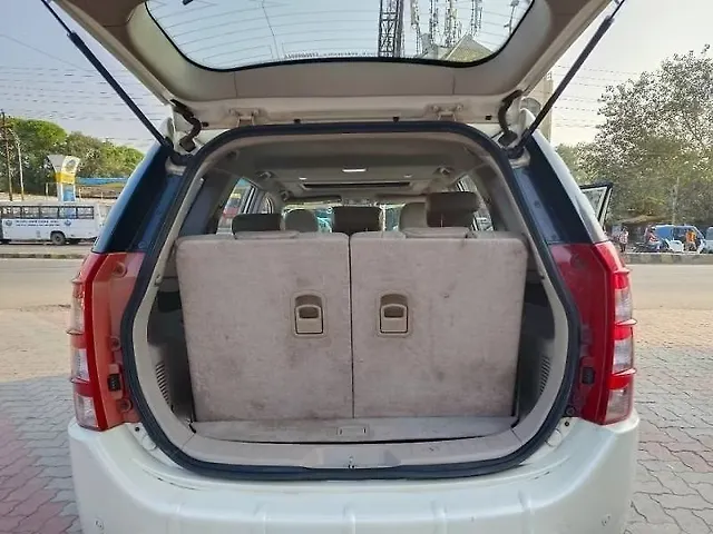 Used Mahindra XUV500 [2015-2018] W10 in Kanpur
