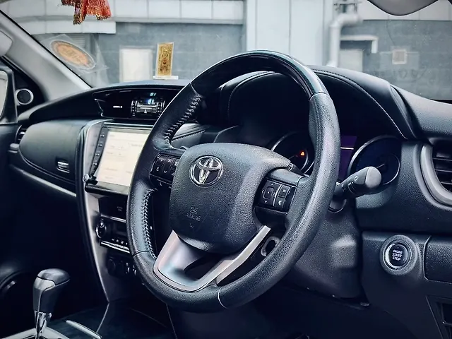 Used Toyota Fortuner 4x2 2WD Diesel 2.8L Turbo Automatic in Delhi