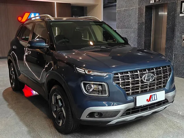 Used 2021 Hyundai Venue in Ahmedabad