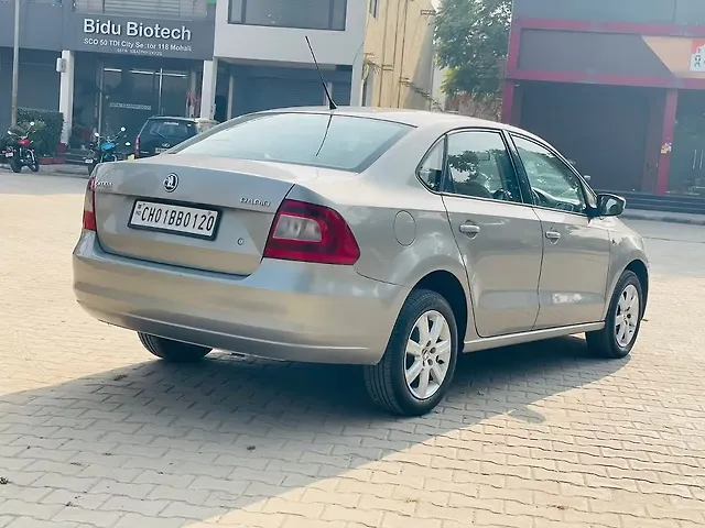 Used Skoda Rapid [2014-2015] 1.5 TDI CR Elegance AT in Mohali