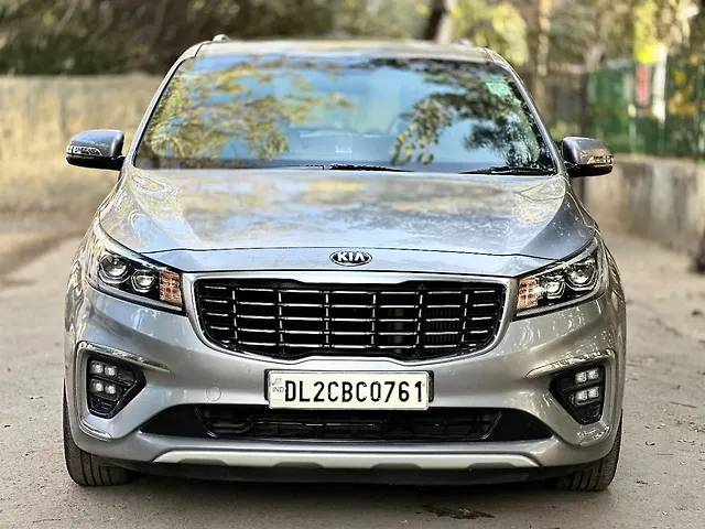 Used 2020 Kia Carnival in Delhi Used 2020 Kia Carnival in Delhi