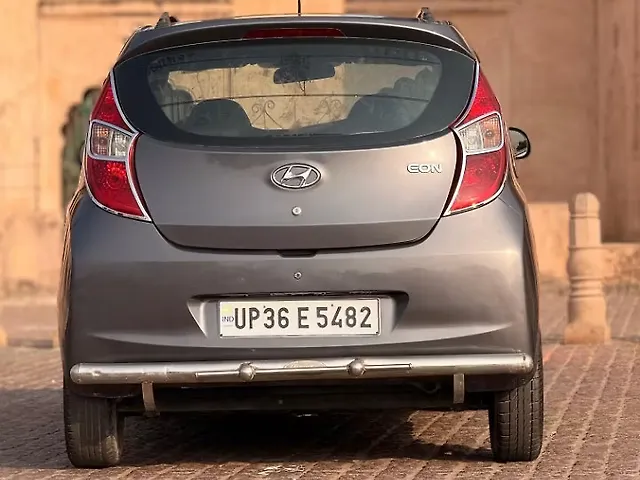 Used Hyundai Eon Magna + AirBag in Lucknow