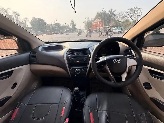 Used Hyundai Eon Magna + AirBag in Lucknow