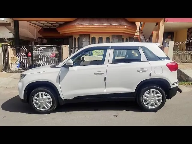 Used Maruti Suzuki Vitara Brezza [2020-2022] LXi in Bangalore