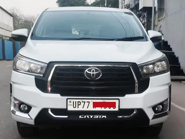 Used 2017 Toyota Innova Crysta in Kanpur