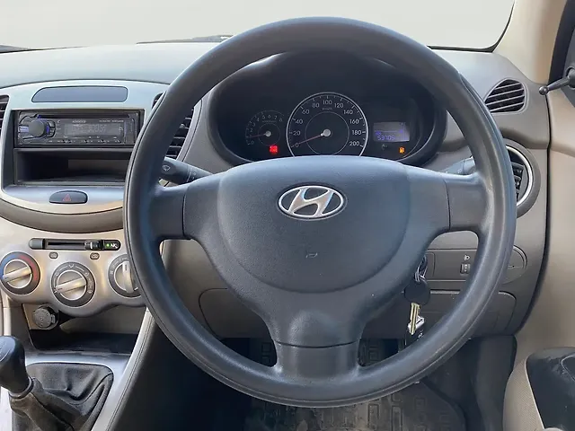 Used Hyundai i10 [2010-2017] 1.1L iRDE Magna Special Edition in Ahmedabad