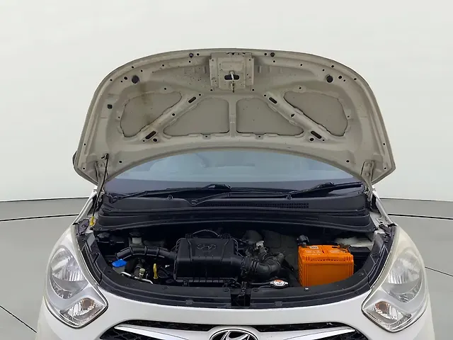 Used Hyundai i10 [2010-2017] 1.1L iRDE Magna Special Edition in Ahmedabad