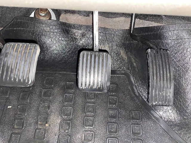 Used Hyundai i10 [2010-2017] 1.1L iRDE Magna Special Edition in Ahmedabad