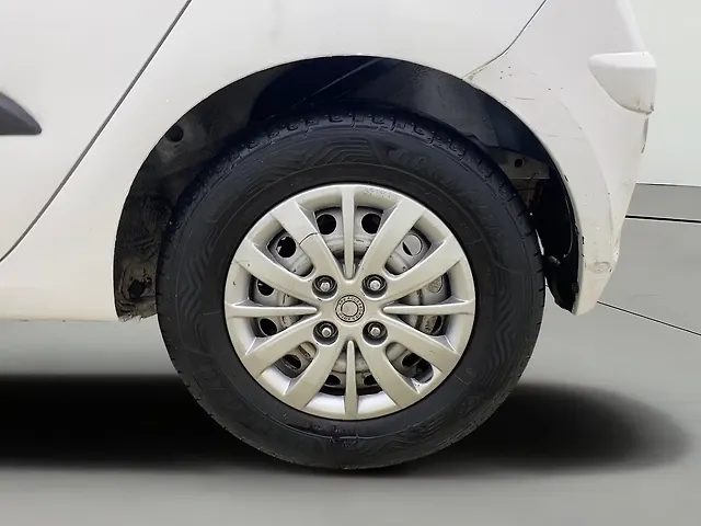 Used Hyundai i10 [2010-2017] 1.1L iRDE Magna Special Edition in Ahmedabad