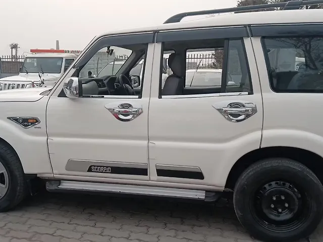 Used Mahindra Scorpio 2021 S5 in Bettiah