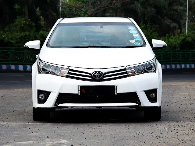 Used 2014 Toyota Corolla Altis in Kolkata Used 2014 Toyota Corolla Altis in Kolkata