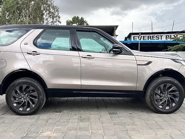 Used Land Rover Discovery HSE R-Dynamic 2.0 Petrol [2021-2023] in Bangalore