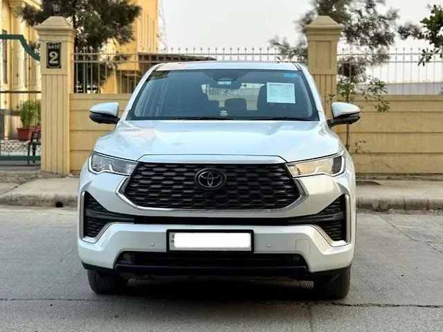 Used 2023 Toyota Innova Hycross in Delhi Used 2023 Toyota Innova Hycross in Delhi