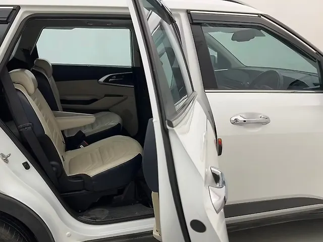 Used Kia Carens [2022-2023] Luxury Plus 1.5 Diesel AT 6 STR in Thane
