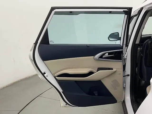 Used Kia Carens [2022-2023] Luxury Plus 1.5 Diesel AT 6 STR in Thane