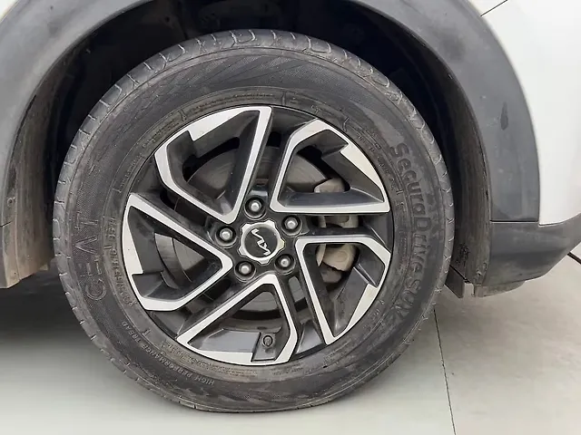 Used Kia Carens [2022-2023] Luxury Plus 1.5 Diesel AT 6 STR in Thane