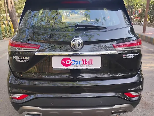 Used MG Hector Plus [2020-2023] Sharp 2.0 Diesel Turbo MT 6-STR Dual Tone in Agra