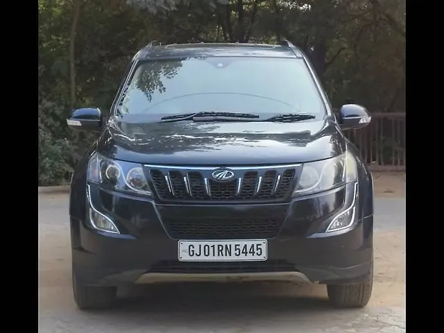 Used 2016 Mahindra XUV500 in Ahmedabad Used 2016 Mahindra XUV500 in Ahmedabad