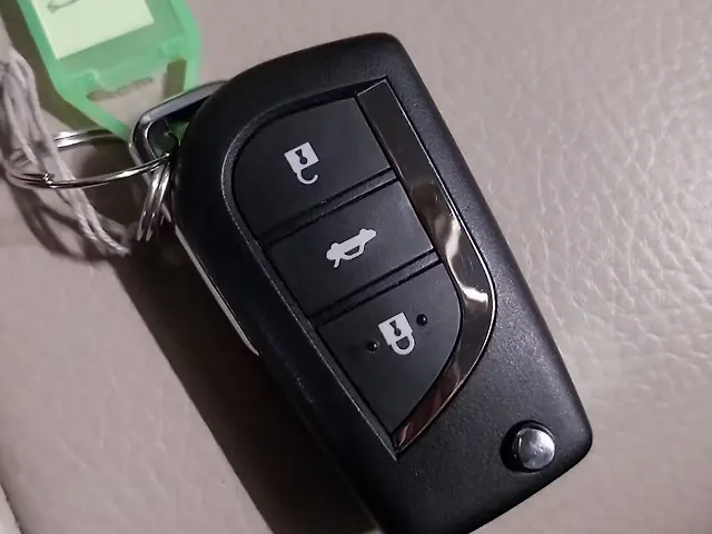 Used Toyota Corolla Altis G Petrol in Mumbai