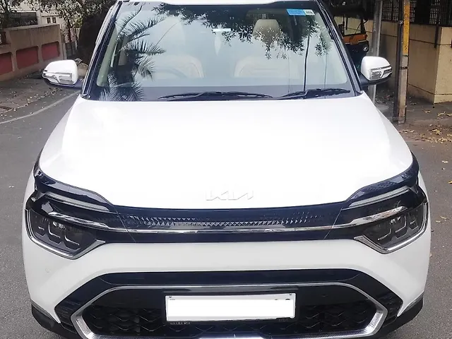 Used 2022 Kia Carens in Bangalore