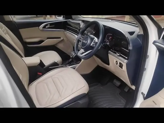 Used Kia Carens [2022-2023] Luxury Plus 1.4 Petrol DCT 6 STR in Bangalore