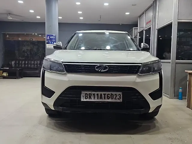Used 2020 Mahindra XUV300 in Muzaffarpur
