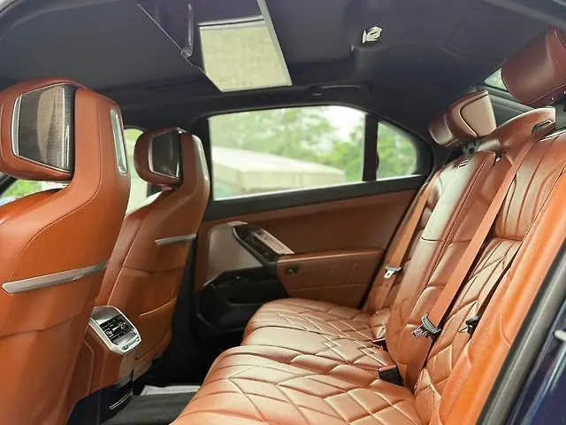 Used BMW 7 Series 740i M Sport in Mumbai