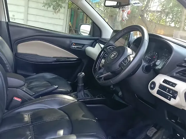 Used Toyota Glanza V [2022-2023] in Ahmedabad