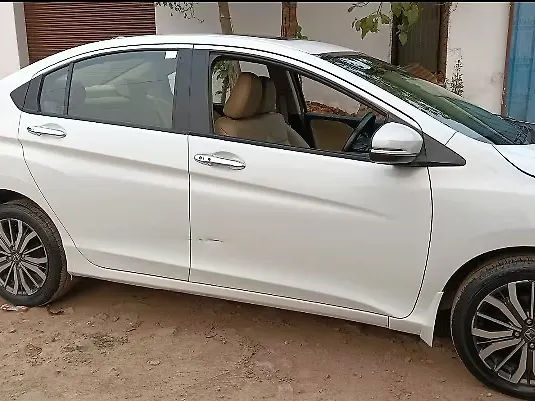 Used Honda City 4th Generation VX Petrol [2017-2019] in Patna
