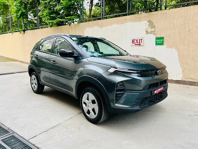 Used Tata Nexon Pure (S) 1.2 Petrol 6AMT [2024-2025] in Gurgaon