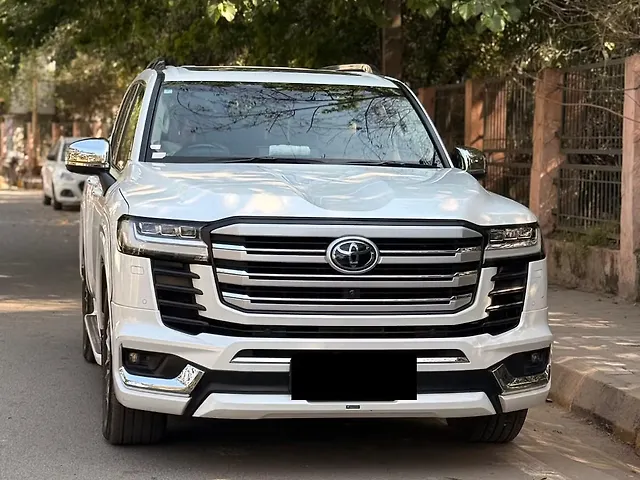 Used 2024 Toyota Land Cruiser in Delhi