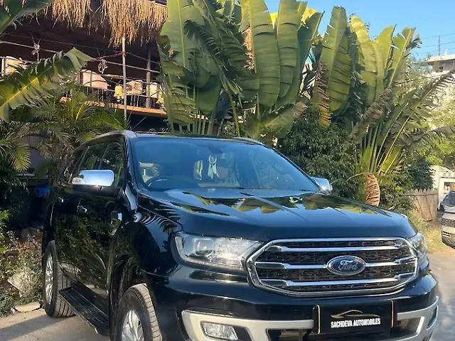 Used 2020 Ford Endeavour in Indore