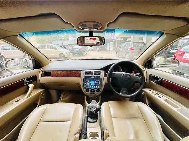 Used Chevrolet Optra [2005-2007] LT Royale 1.6 in Krishna