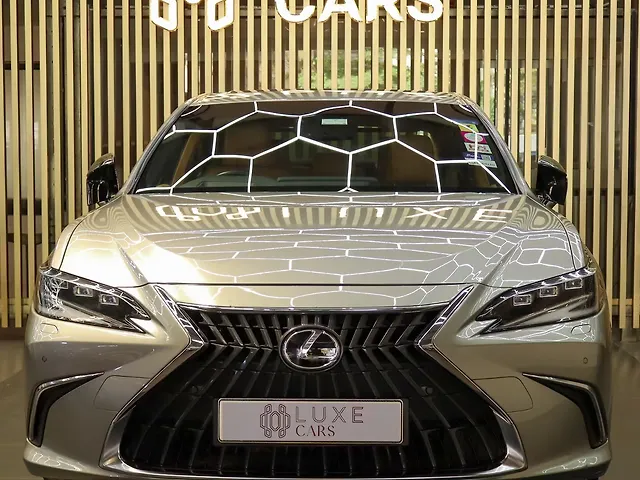 Used 2024 Lexus ES in Bangalore