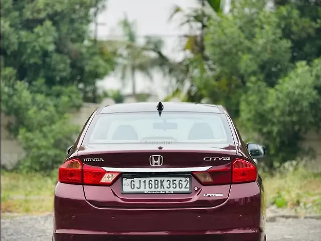 Used Honda City [2014-2017] V Diesel in Surat