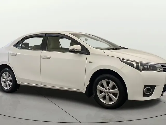 Used 2016 Toyota Corolla Altis in Delhi