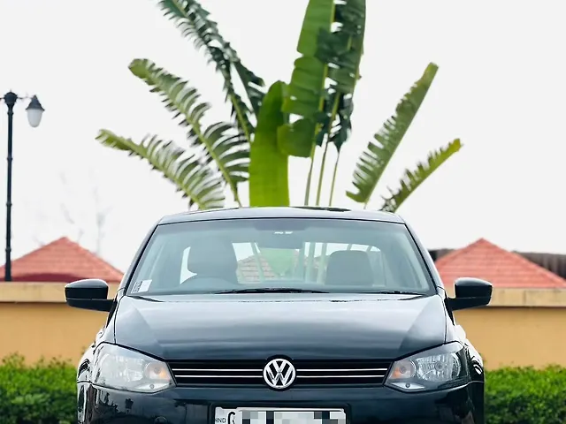 Used 2013 Volkswagen Vento in Surat