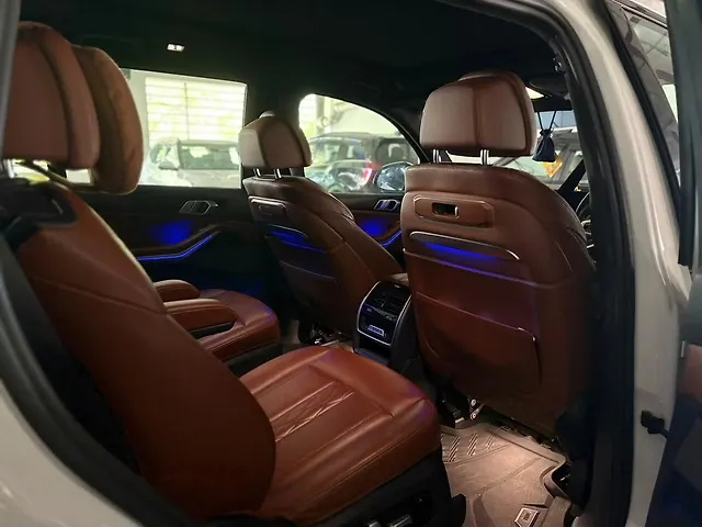 Used BMW X7 xDrive40i M Sport in Mumbai