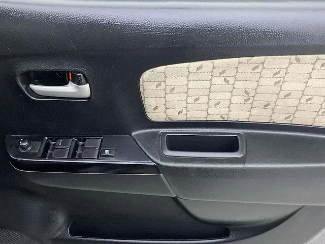 Used Maruti Suzuki Wagon R 1.0 [2014-2019] VXI AMT (O) in Bangalore