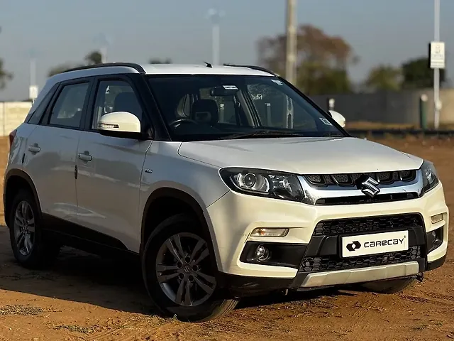 Used Maruti Suzuki Vitara Brezza [2016-2020] ZDi Plus in Ahmedabad