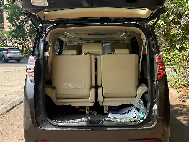 Used Toyota Vellfire [2020-2023] Hybrid in Mumbai