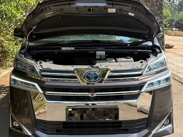 Used Toyota Vellfire [2020-2023] Hybrid in Mumbai