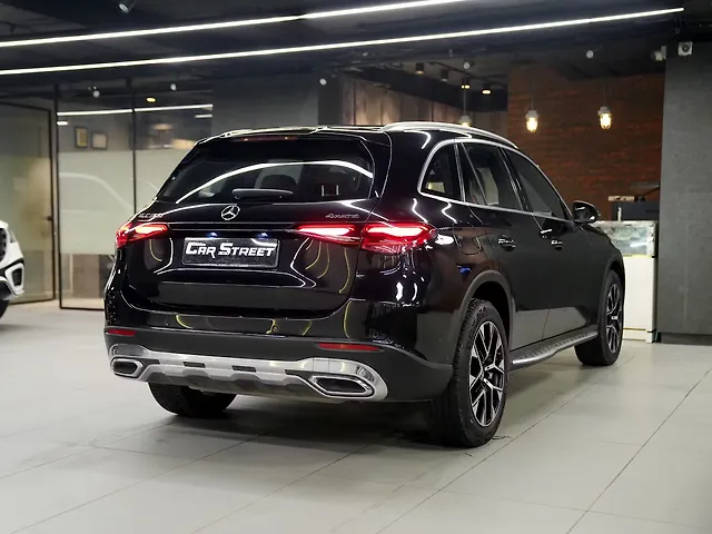Used Mercedes-Benz GLC 300 4MATIC in Delhi