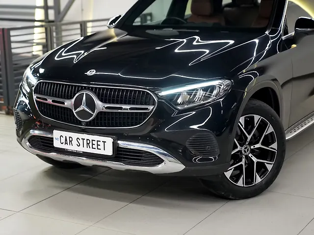 Used Mercedes-Benz GLC 300 4MATIC in Delhi