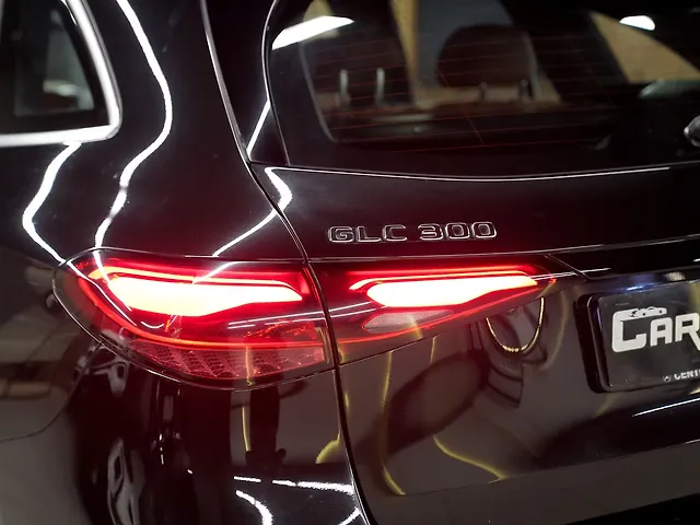 Used Mercedes-Benz GLC 300 4MATIC in Delhi