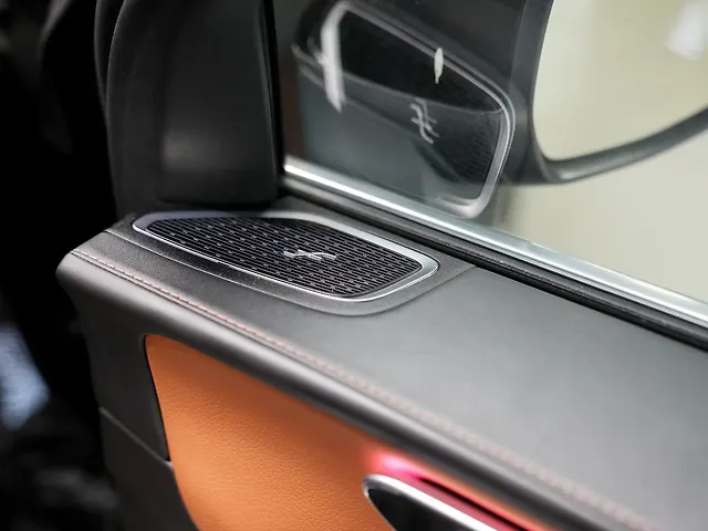 Used Mercedes-Benz GLC 300 4MATIC in Delhi