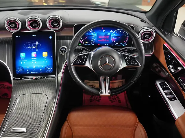 Used Mercedes-Benz GLC 300 4MATIC in Delhi