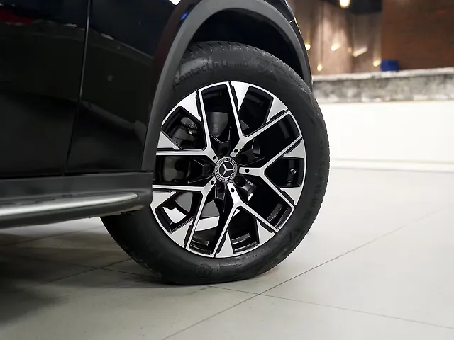 Used Mercedes-Benz GLC 300 4MATIC in Delhi