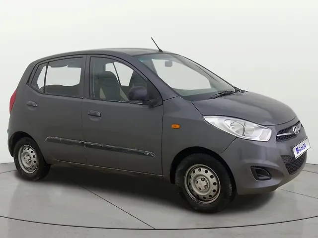 Used 2013 Hyundai i10 in Ahmedabad